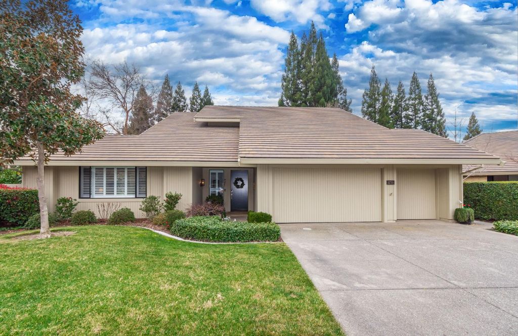 11770 Beaver Bar Ct, Gold River, CA 95670