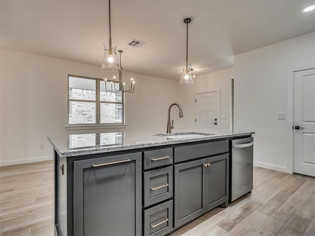 1817 Long Cove Avenue, Yukon, OK 73099
