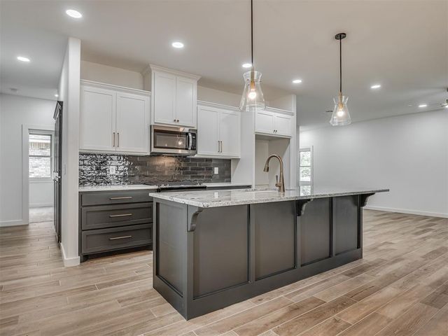 1817 Long Cove Avenue, Yukon, OK 73099