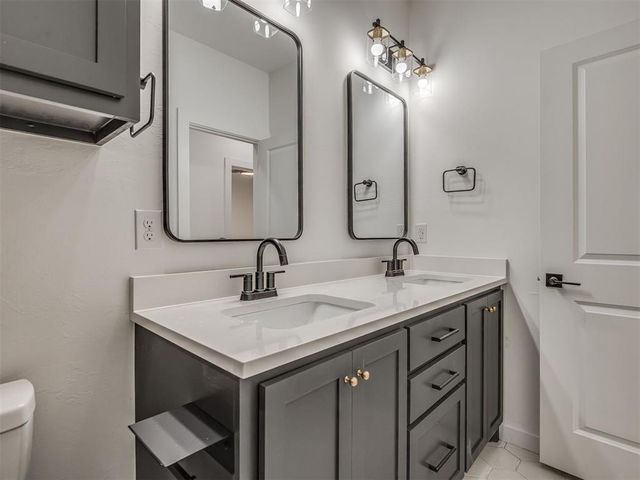 1817 Long Cove Avenue, Yukon, OK 73099