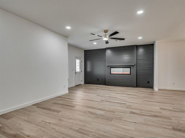 1817 Long Cove Avenue, Yukon, OK 73099