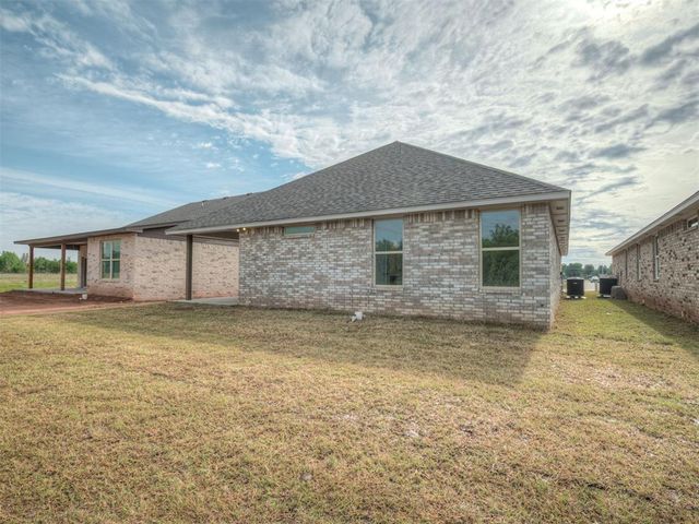 1817 Long Cove Avenue, Yukon, OK 73099