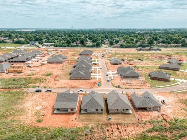 1817 Long Cove Avenue, Yukon, OK 73099