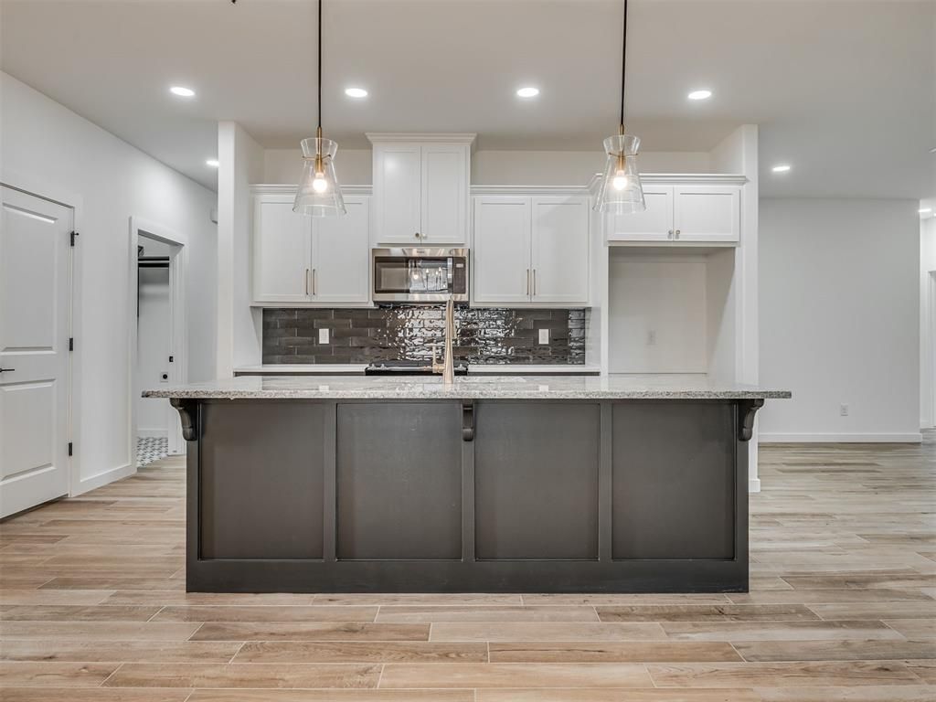 1817 Long Cove Avenue, Yukon, OK 73099