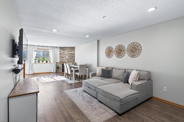 1130 Norton Avenue NE, Fridley, MN 55432