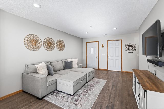 1130 Norton Avenue NE, Fridley, MN 55432