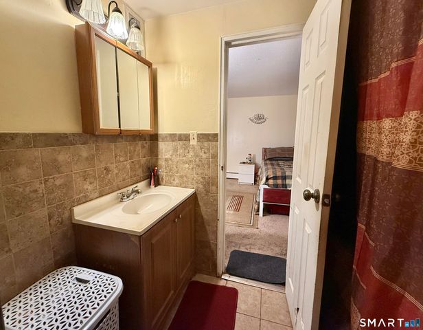 157 Bull Hill Lane APT 102, West Haven, CT 06516