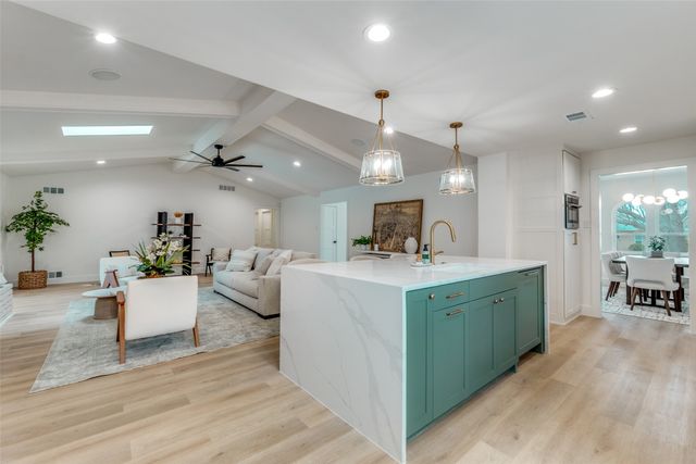 9406 Arborhill Drive, Dallas, TX 75243