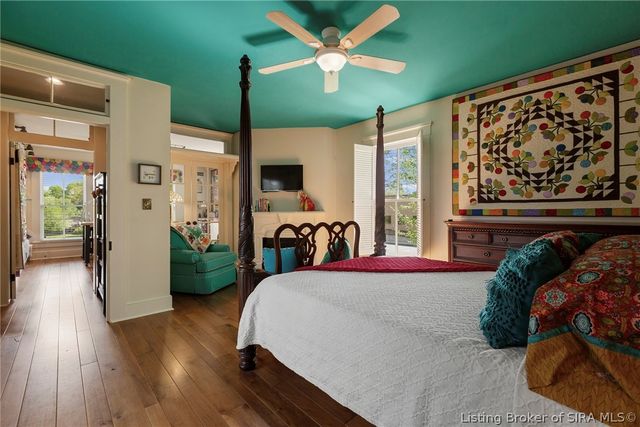 3307 Middle Road, Jeffersonville, IN 47130