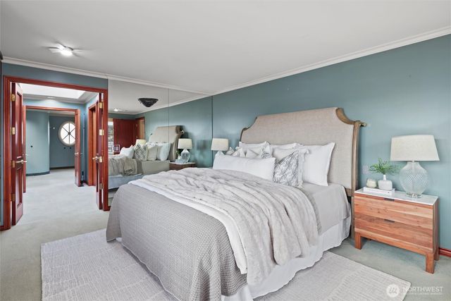 4701 NE Shore Place, Lake Forest Park, WA 98155