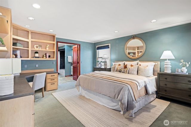 4701 NE Shore Place, Lake Forest Park, WA 98155