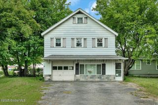 27 Washington Avenue, Colonie, NY 12205