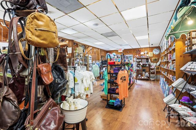 10932 Rosman Highway, Lake Toxaway, NC 28747