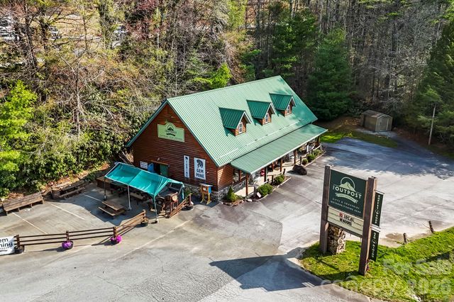 10932 Rosman Highway, Lake Toxaway, NC 28747