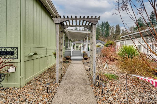 369 Gun Club Road #40, Woodland, WA 98674