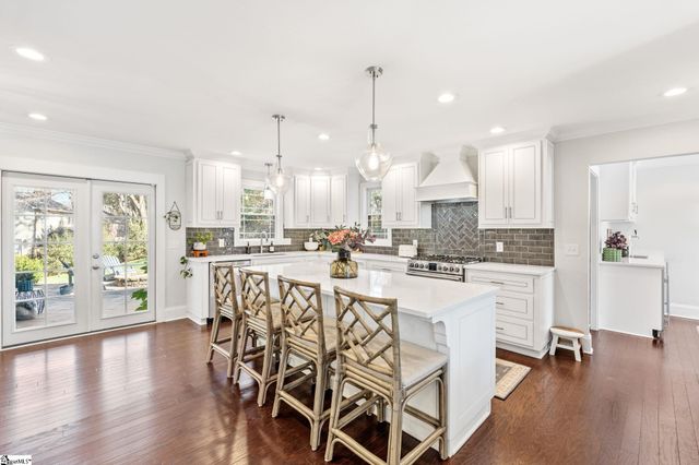 30 Edisto Street, Greenville, SC 29605