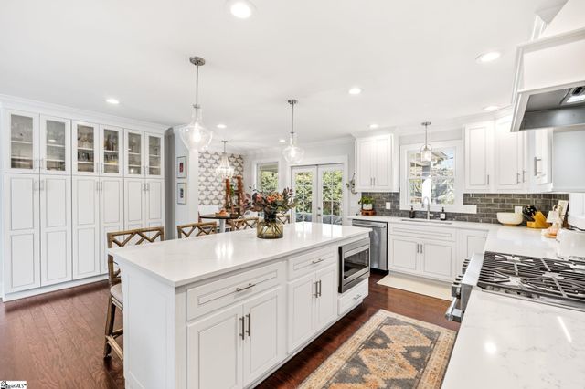 30 Edisto Street, Greenville, SC 29605