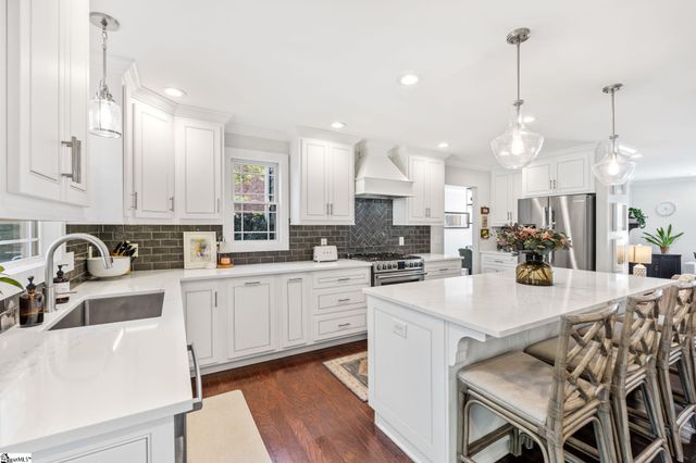 30 Edisto Street, Greenville, SC 29605