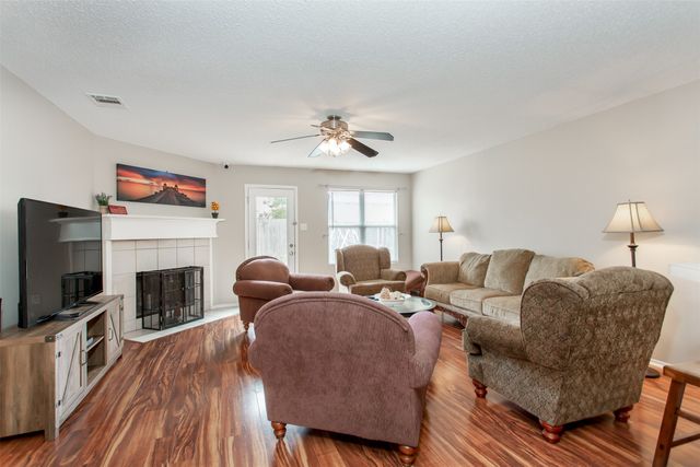 9913 Thomas Jefferson Drive, Mckinney, TX 75072