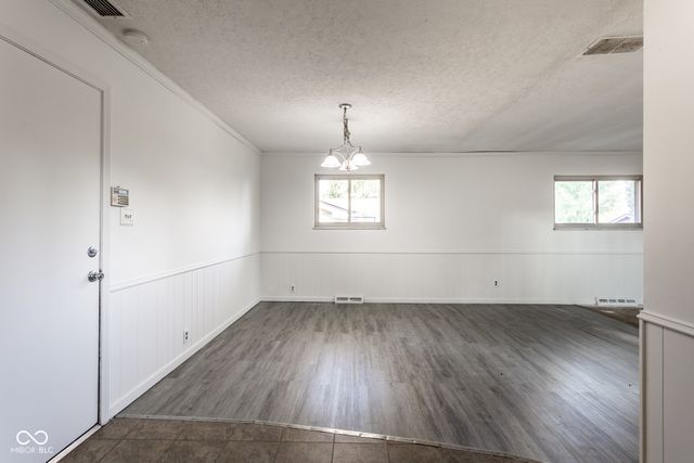 2426 Lawrence Avenue, Indianapolis, IN 46227