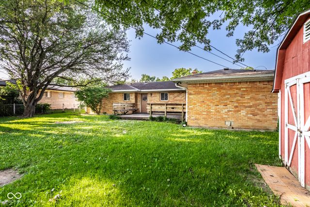 2426 Lawrence Avenue, Indianapolis, IN 46227
