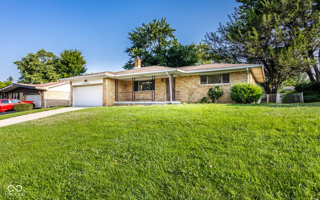2426 Lawrence Avenue, Indianapolis, IN 46227