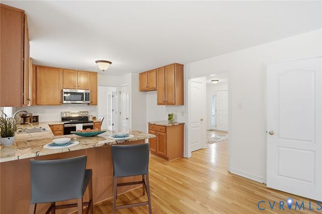 2025 Babbling Brooke Ln, Mechanicsville, VA 23111