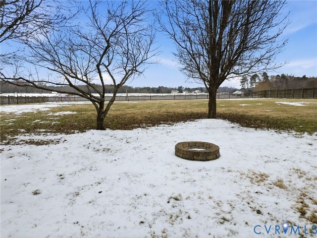 2025 Babbling Brooke Ln, Mechanicsville, VA 23111