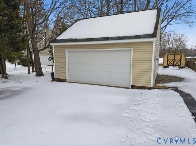 2025 Babbling Brooke Ln, Mechanicsville, VA 23111