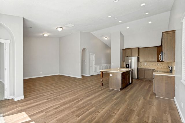 1002 N SKIPTON DR, North Salt Lake, UT 84054