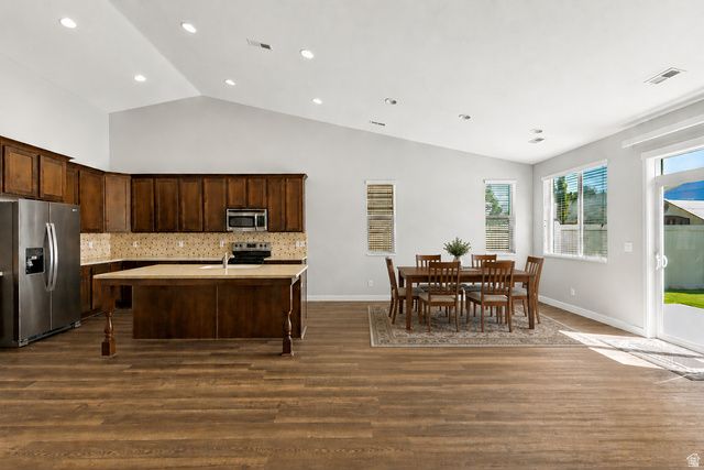 1002 N SKIPTON DR, North Salt Lake, UT 84054