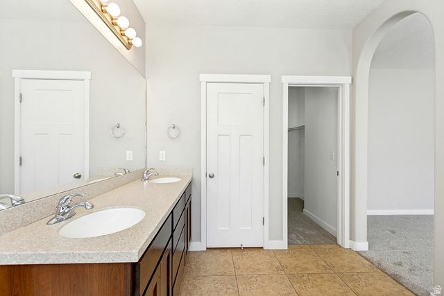 1002 N SKIPTON DR, North Salt Lake, UT 84054