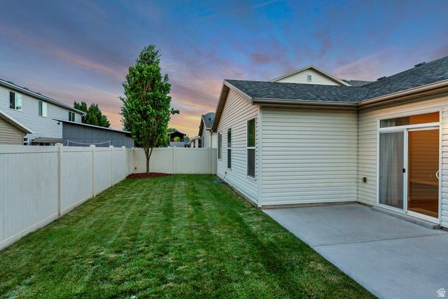 1002 N SKIPTON DR, North Salt Lake, UT 84054