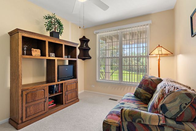 770 Stonewall Court, Schaumburg, IL 60173