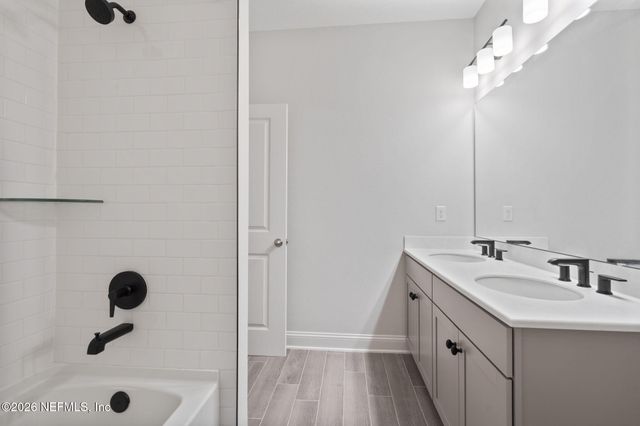 11423 NEWTONIAN Boulevard, Jacksonville, FL 32256