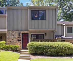 1260 Druid Knoll NE Drive, Brookhaven, GA 30319