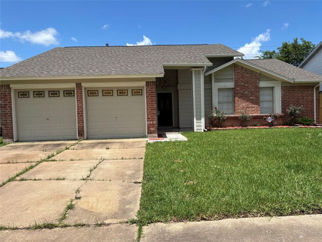 11427 Mulholland Drive, Houston, TX 77477