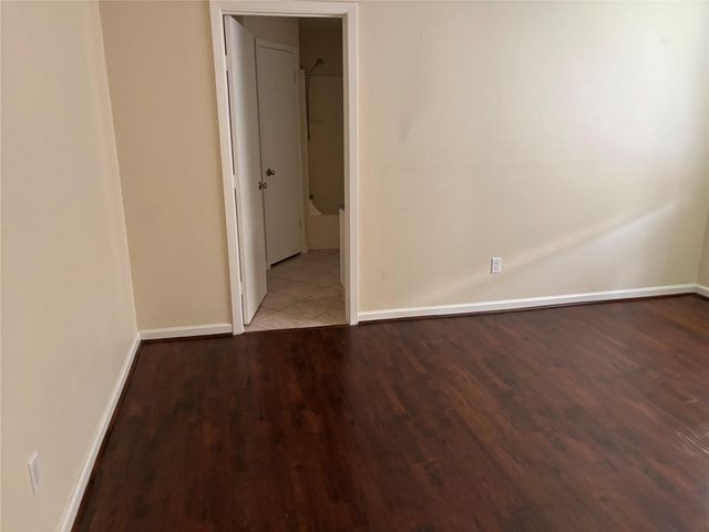 11427 Mulholland Drive, Houston, TX 77477
