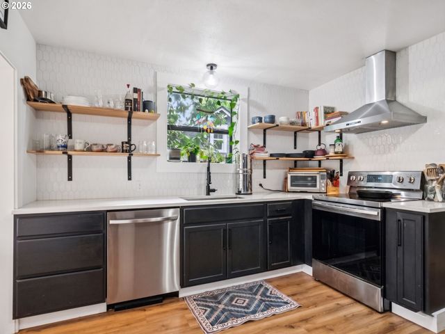 605 3RD Ave, Oregon City, OR 97045