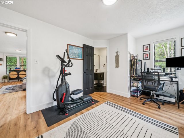 605 3RD Ave, Oregon City, OR 97045