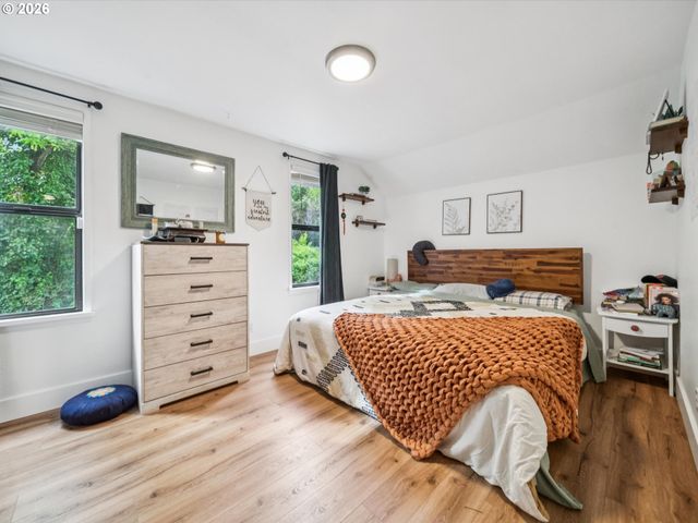 605 3RD Ave, Oregon City, OR 97045