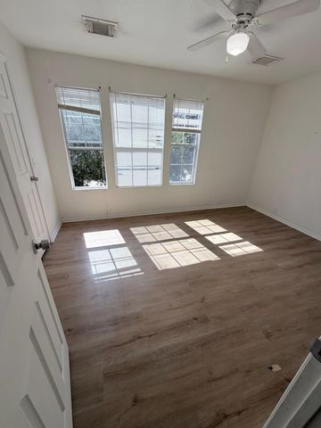 2211 Walnut Fair Lane, Spring, TX 77373