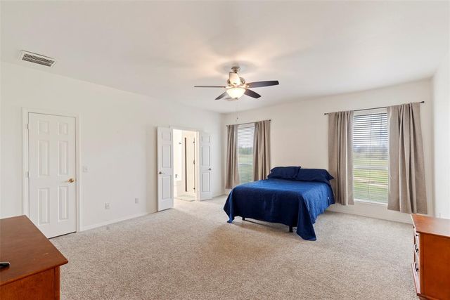 1045 Belmonte Place, Yukon, OK 73099