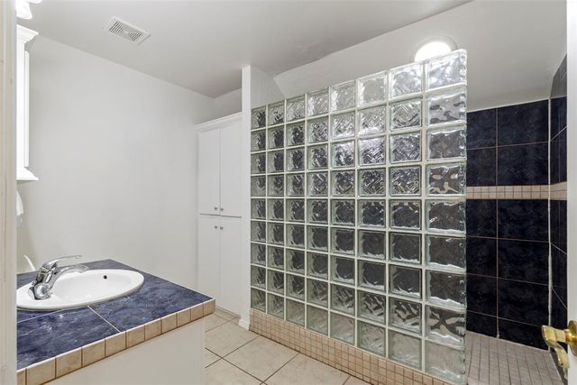 1045 Belmonte Place, Yukon, OK 73099