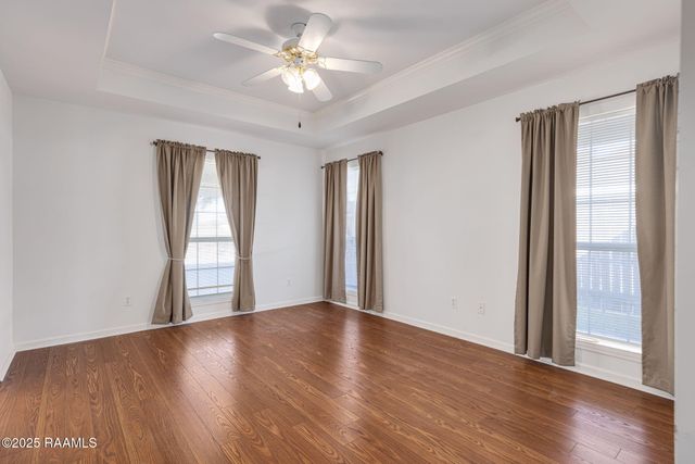 816 Carriage Light Loop, Youngsville, LA 70592