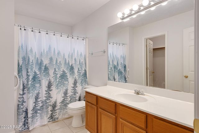 816 Carriage Light Loop, Youngsville, LA 70592