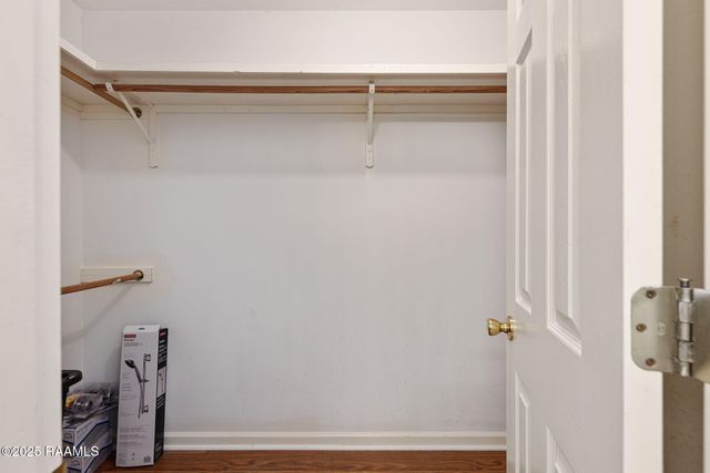 816 Carriage Light Loop, Youngsville, LA 70592