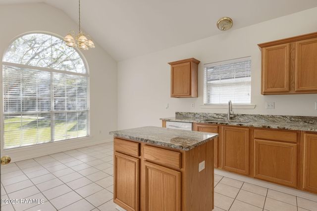 816 Carriage Light Loop, Youngsville, LA 70592