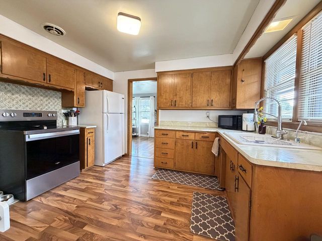 1014 Fairway DRIVE, Racine, WI 53405