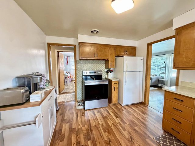 1014 Fairway DRIVE, Racine, WI 53405
